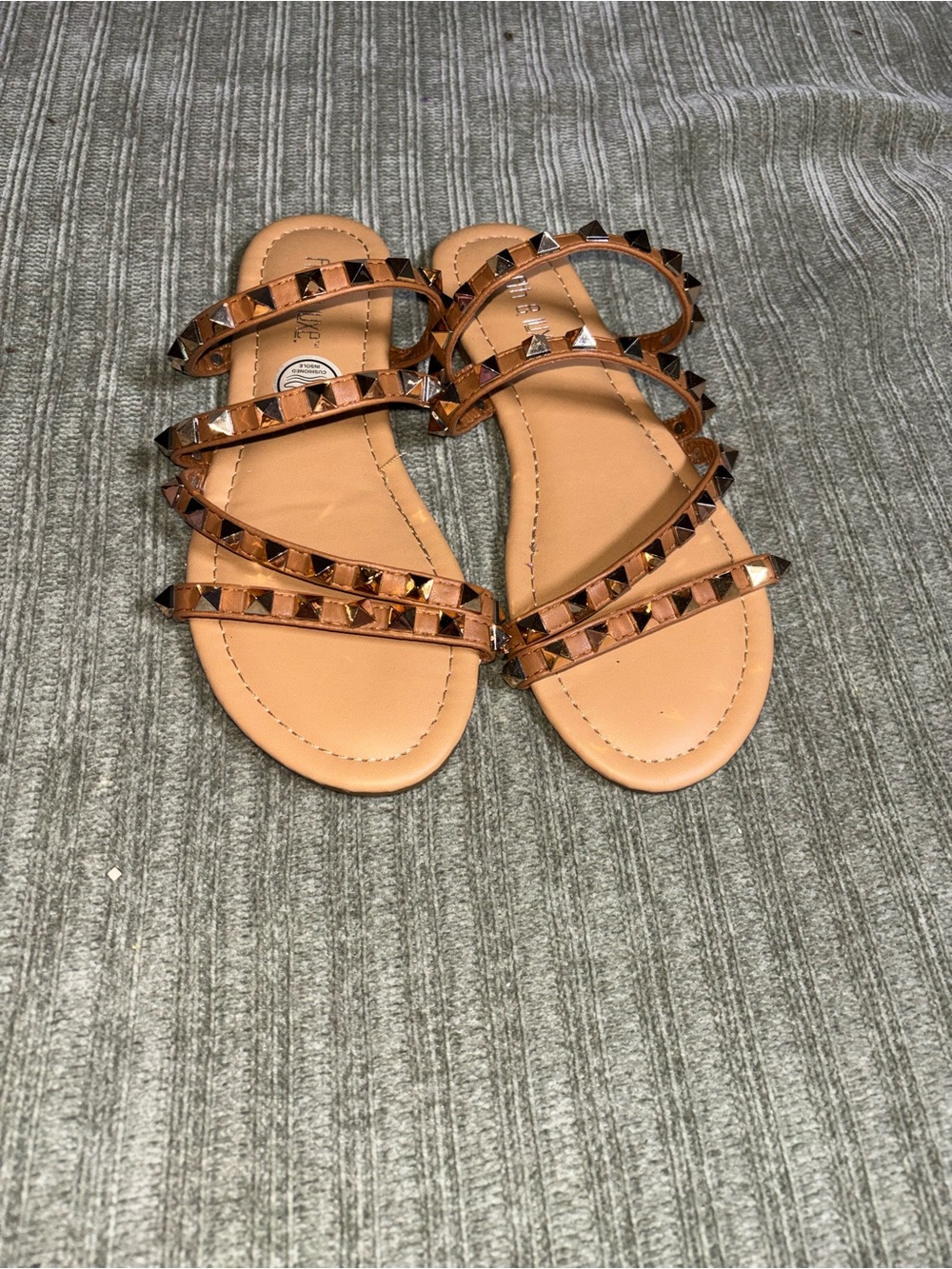Studded Strappy Women's Sandals - Brown size 6